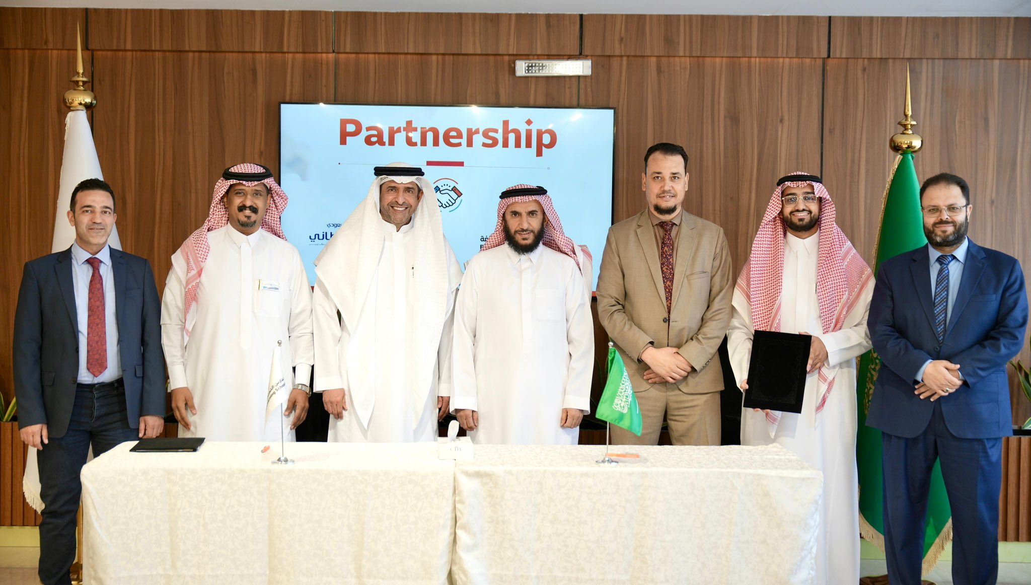 أول شراكة تعليمية على مستوى الرياض مع المركز السعودي البريطاني